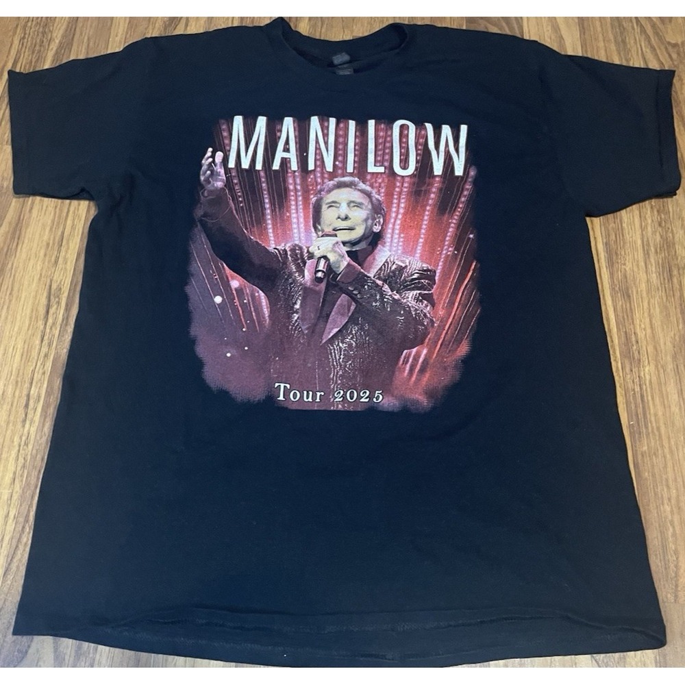 Gildan Barry Manilow Tour 2025 Concert Shirt Mens Large Black Graphic Tee Cotton